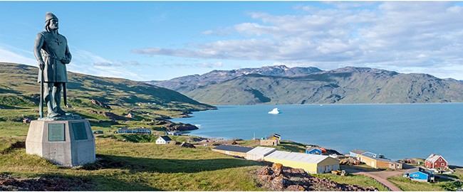 ICELAND AND GREENLAND: EDGE OF THE ARCTIC / 18 DAYS