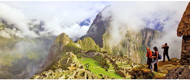 EXPLORING GALAPAGOS, MACHU PICCHU AND PERU'S LAND OF THE INCA / 16 DAYS